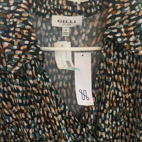 Gilli Green and Taupe Long Sleeve Dress - Picture 6 of 9